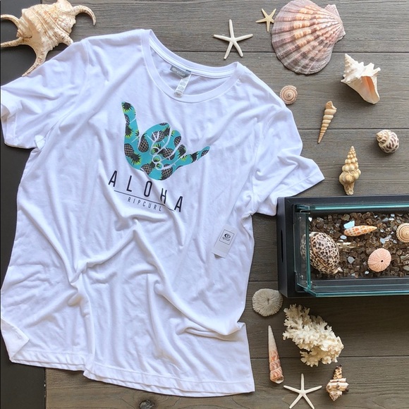 Rip Curl Tops - 🌴💦RIP CURL- PINEAPPLE SHAKA TEE💦🌴